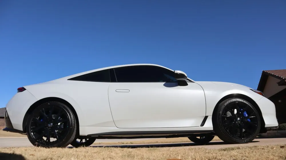 Film solaire automobile à Lons