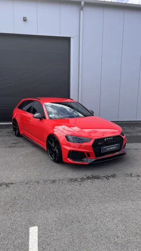 Protéger votre Audi RS4 avec notre protection céramique GTECHNIQ à proximité de Pau