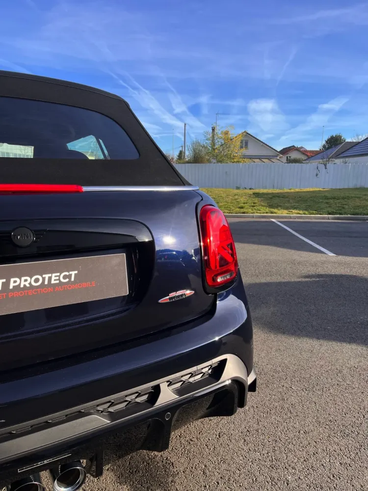 Protégez votre Mini Cooper JCW cabriolet avec notre PPF XPEL et céramique dans notre centre esthétique à Pau