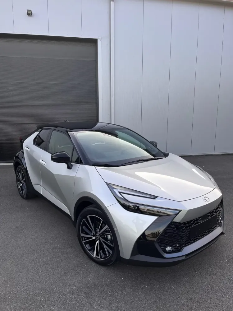 Protégez son Toyota C-HR avec un film de protection XPEL sur les zones fragiles à proximité de Tarbes et Pau